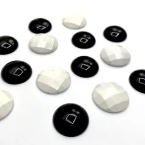 1 Black & 1 White Onyx Round Smooth & Checker Cut Cabochons Approx 20 - 23mm 2 Piece Pack