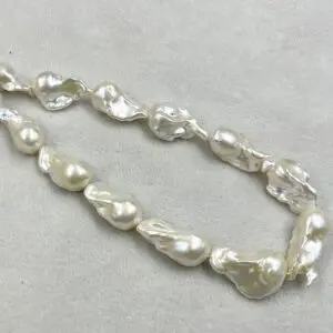 Fresh Water Cultured Light Cream Baroque Pearl Approx 14 - 15mm 1pc