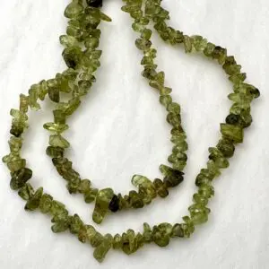 Peridot Chips Approx 5 x 8mm Approx 78cm Strand