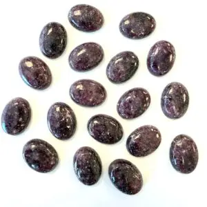 Lepidolite Oval 20 x 15mm Cabochon 1pc