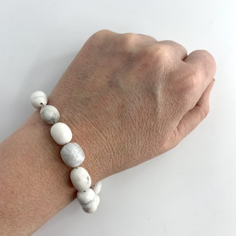 Magnesite Olive Shape Beads 20cm Strand - Image 3
