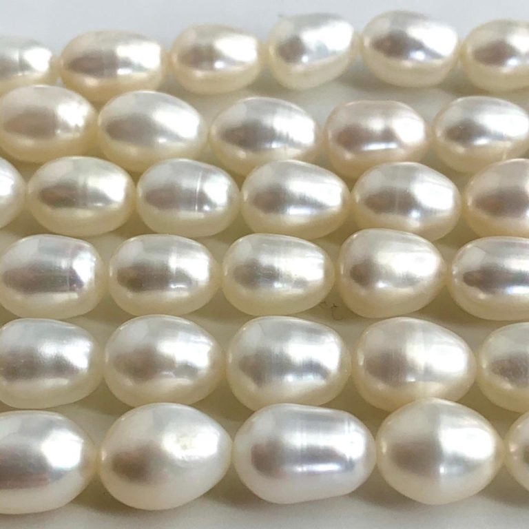 Freshwater Cultured White Rice Pearls 8mm 38cm String - Image 4
