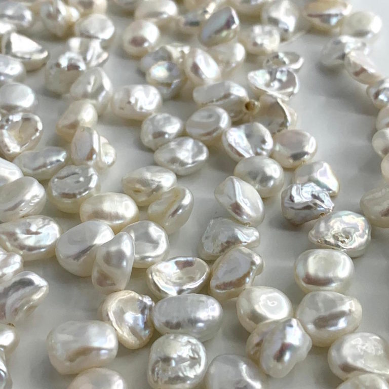 Freshwater Cultured White Keshi Style Pearls 7-8mm 38cm String - Image 4