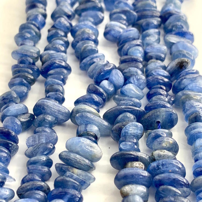 Kyanite Chips Approx 4 – 9mm Beads 38cm Strand - Image 2