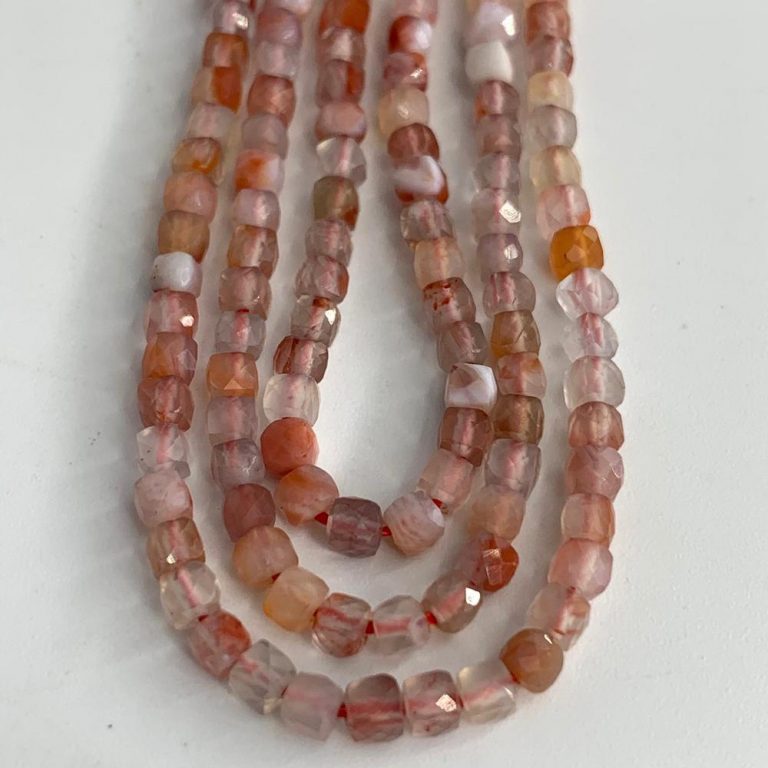 Botswana Agate Orange 2.5mm Faceted Cubes 38cm Strand - Image 2