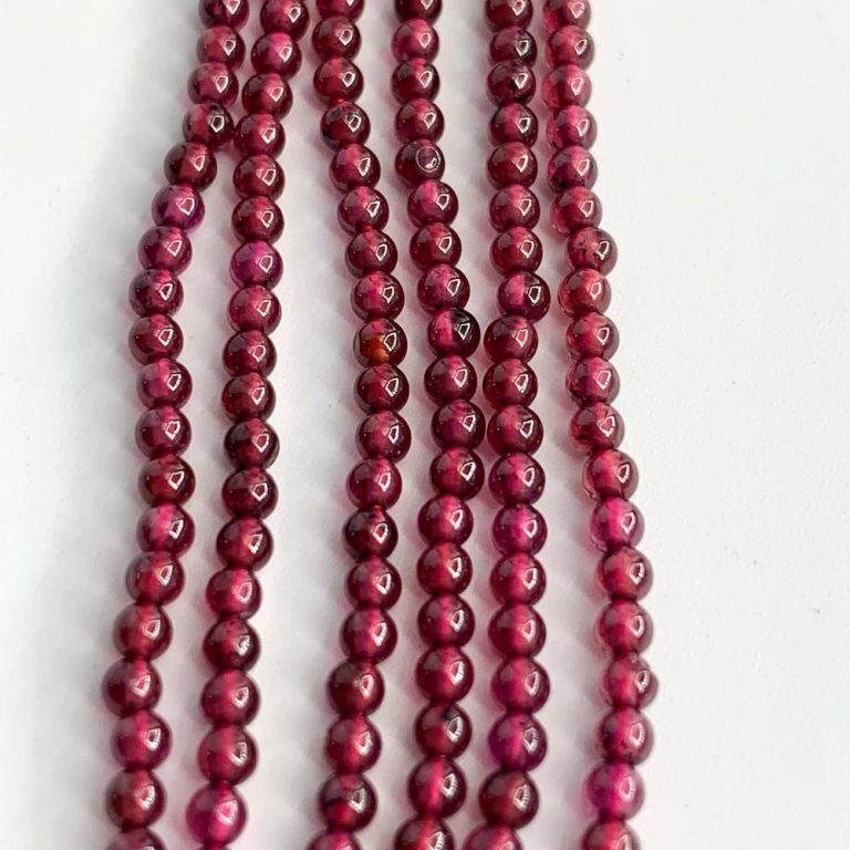 Garnet Smooth Rounds 2mm 38cm Strand - Image 3