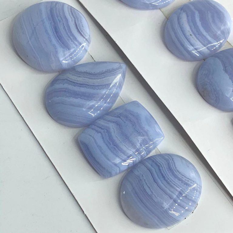 Blue Lace Agate Mixed Shape Cabochons Approx 25 - 35mm 4 Piece Pack - Image 3