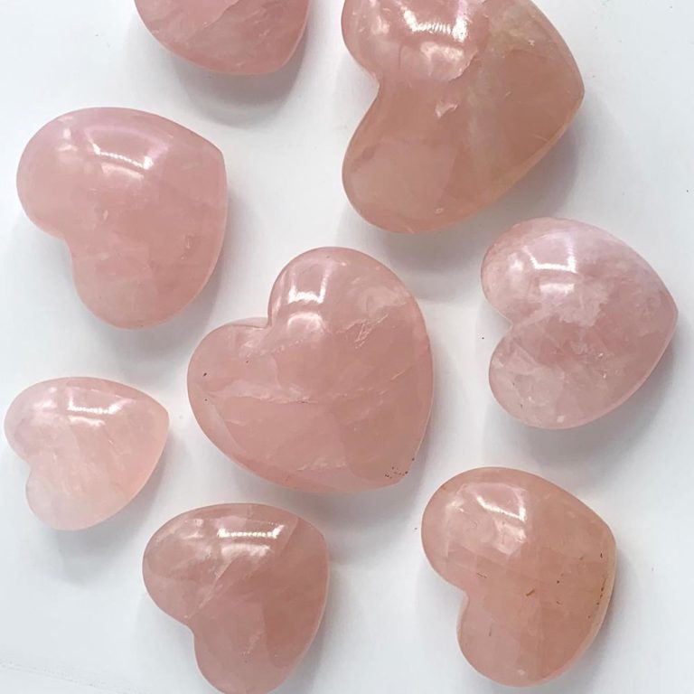 Rose Quartz Small Hand-Carved Heart Approx 3.5 - 4.5cm - Image 5