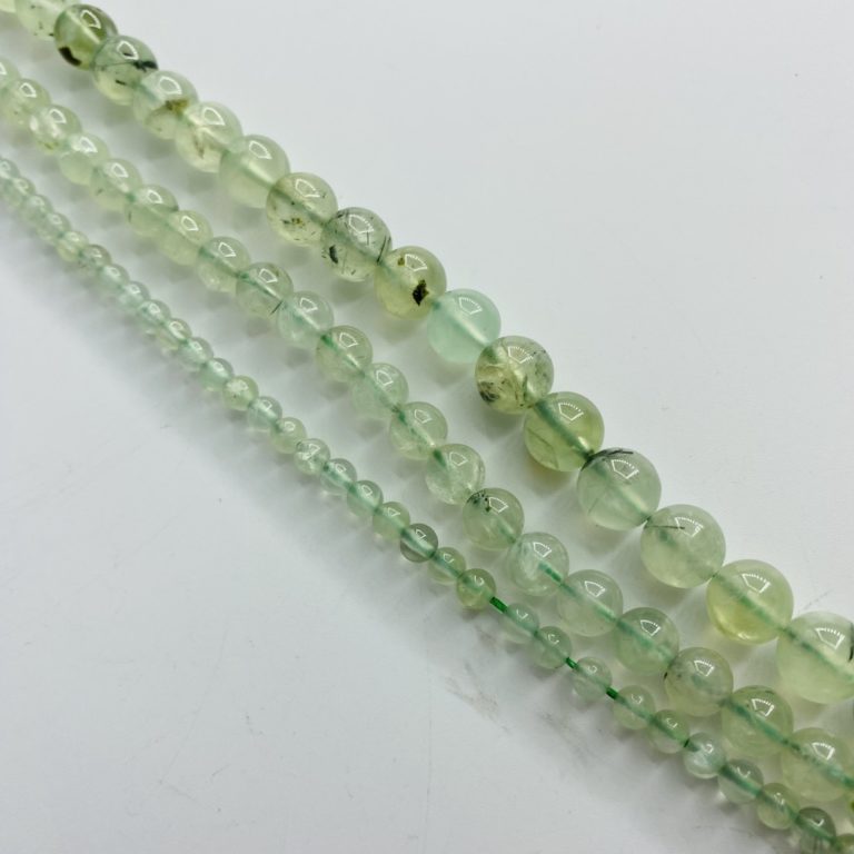 Prehnite Smooth Rounds Approx 8mm Beads 38cm Strand - Image 3