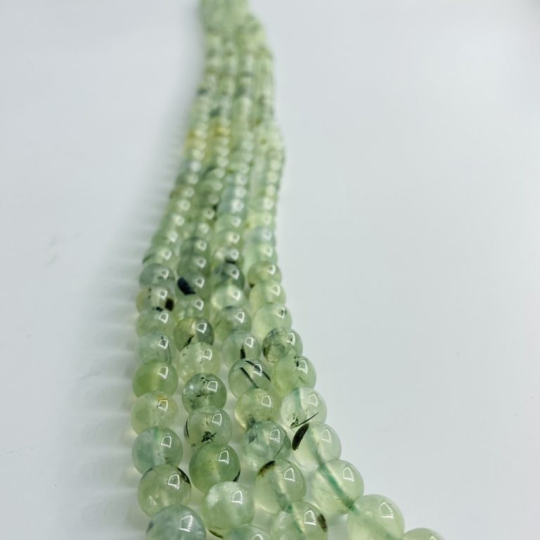 Prehnite Smooth Rounds Approx 8mm Beads 38cm Strand - Image 6