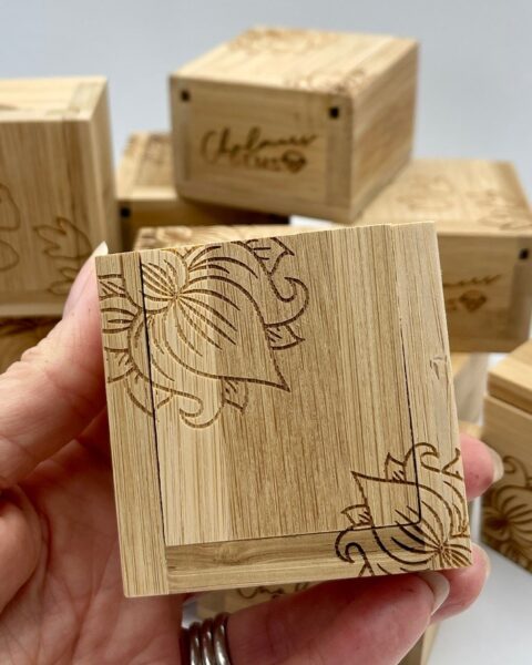 Bamboo Bespoke Box Lotus Flower Small 6 x 6 x 4cm