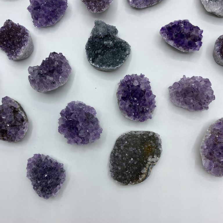 Amethyst Rough Specimen with Flat Back Approx 20 - 35mm - Image 5