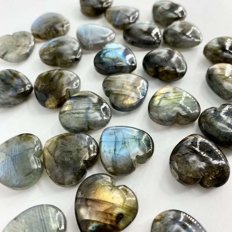 Labradorite Puffy Hearts Approx 2cm 3 Piece Pack - Image 2