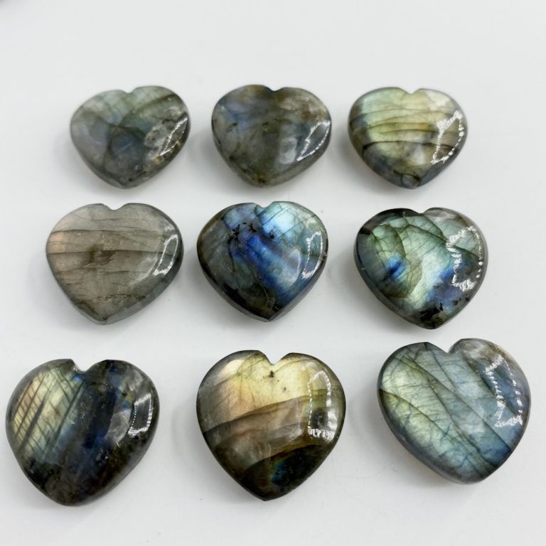 Labradorite Puffy Hearts Approx 2cm 3 Piece Pack - Image 4