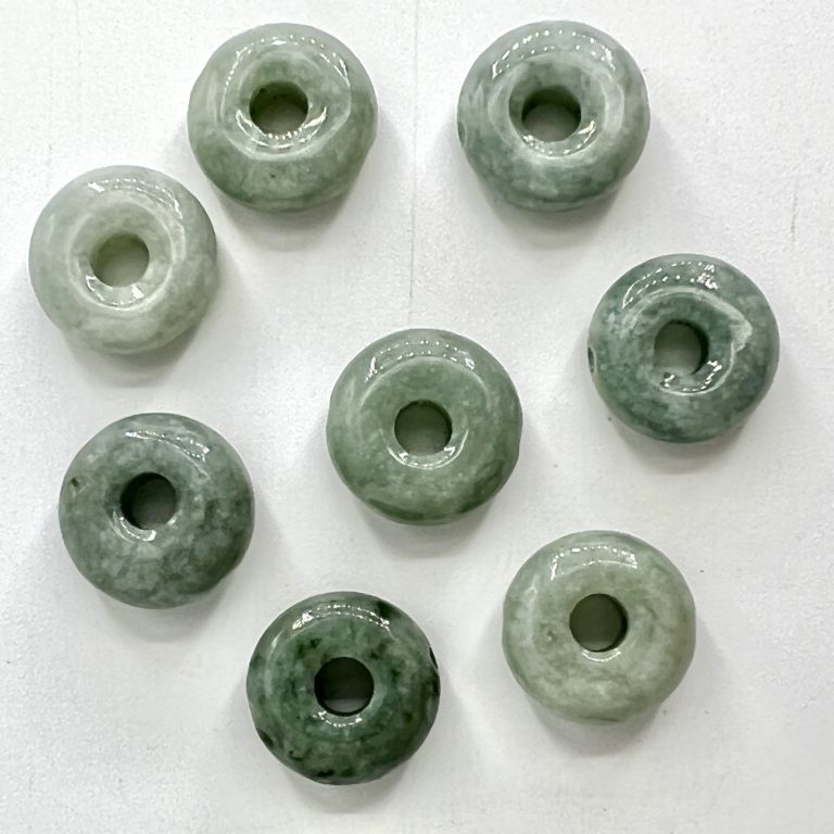 Jadeite Chunky Drilled Donut Approx 1.5 x 1.5 x 0.5mm - Image 3