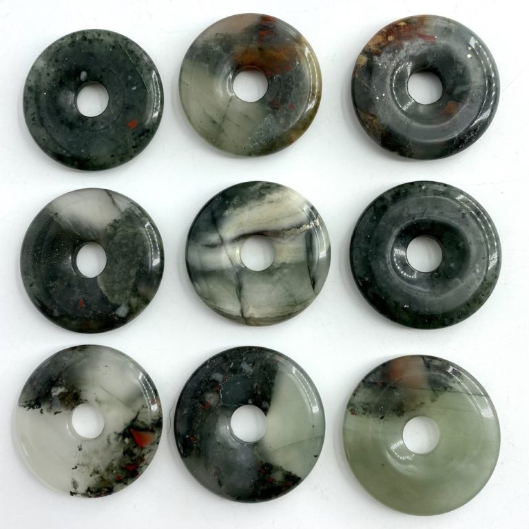 Bloodstone Approx 30mm Donut - Image 9