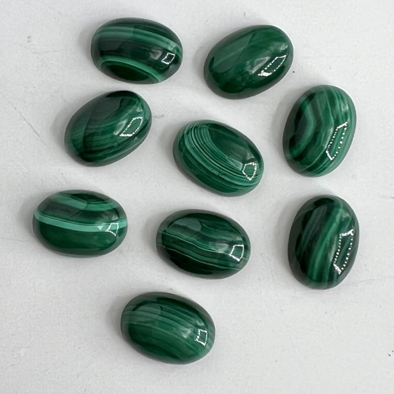Malachite Oval Cabochon Approx 18 x 13mm - Image 2