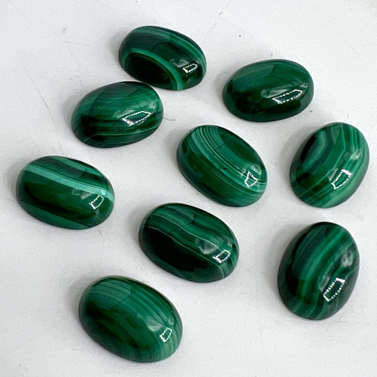 Malachite Oval Cabochon Approx 14 x 10mm - Image 2