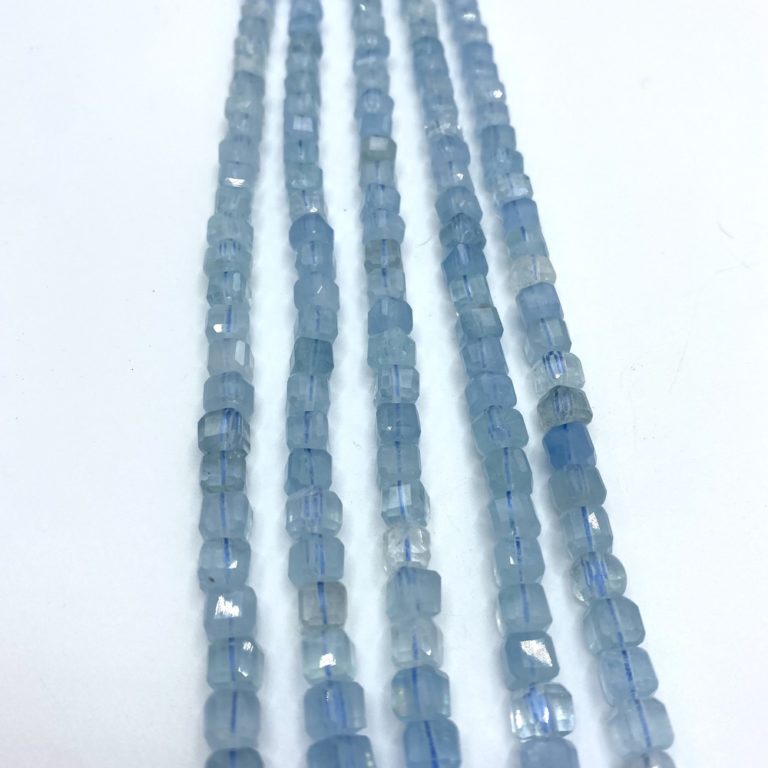 Aquamarine Approx 5 - 6 mm 4D Faceted Cubes Beads Approx 19cm Strand - Image 2