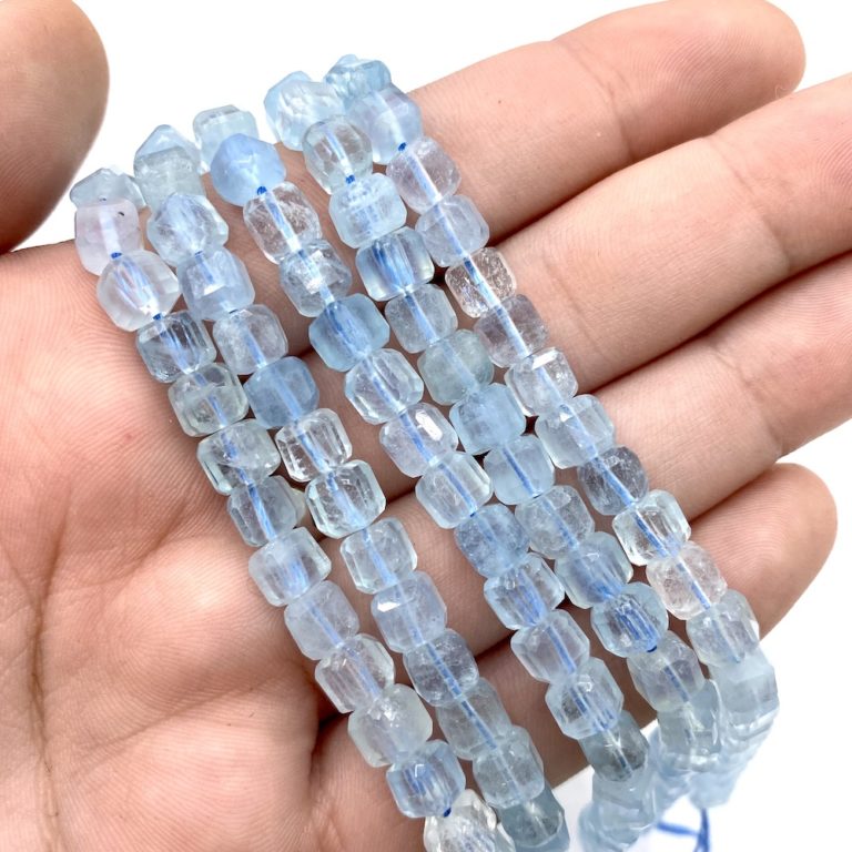 Aquamarine Approx 5 - 6 mm 4D Faceted Cubes Beads Approx 19cm Strand - Image 3