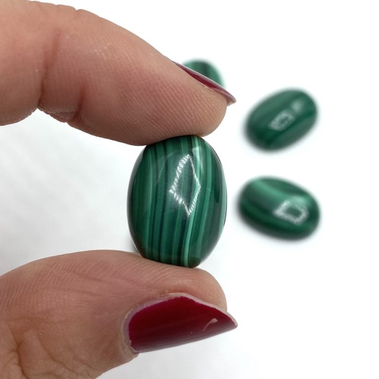 Malachite Oval Cabochon Approx 18 x 13mm - Image 5