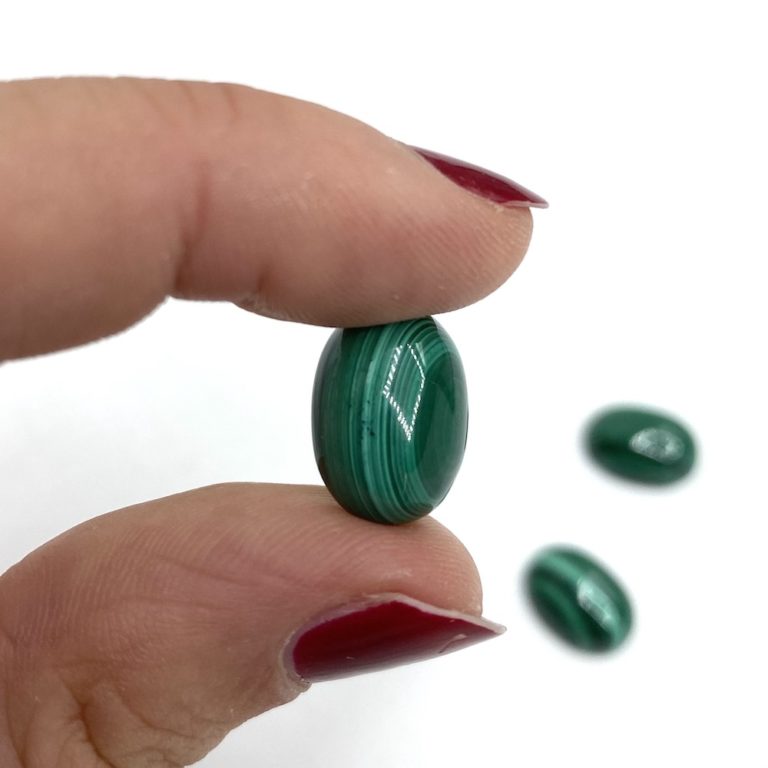 Malachite Oval Cabochon Approx 14 x 10mm - Image 4