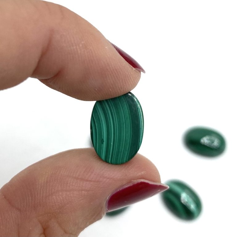 Malachite Oval Cabochon Approx 14 x 10mm - Image 5