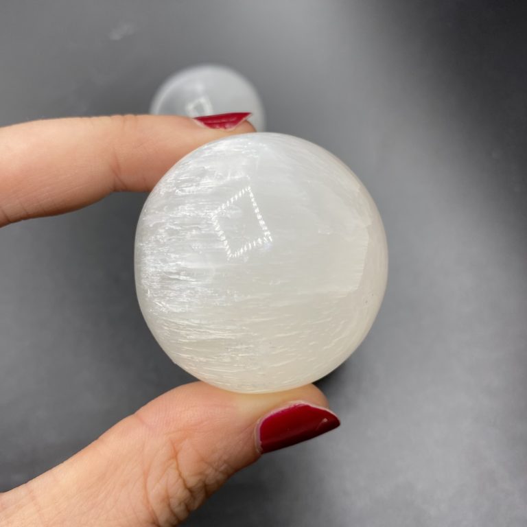 Selenite Mini Sphere Approx 3 - 4cm - Image 3