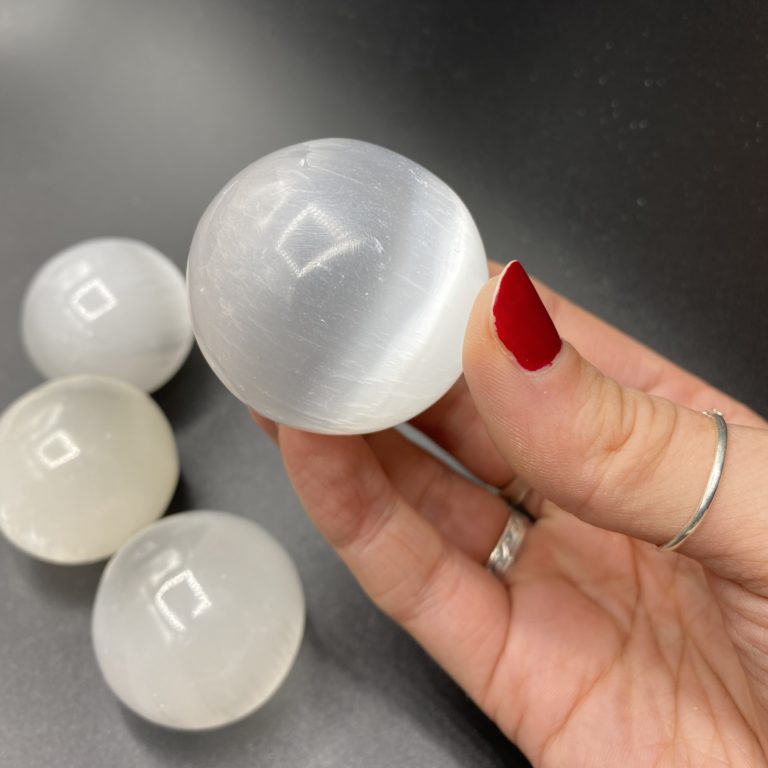 Selenite Mini Sphere Approx 3 - 4cm - Image 5