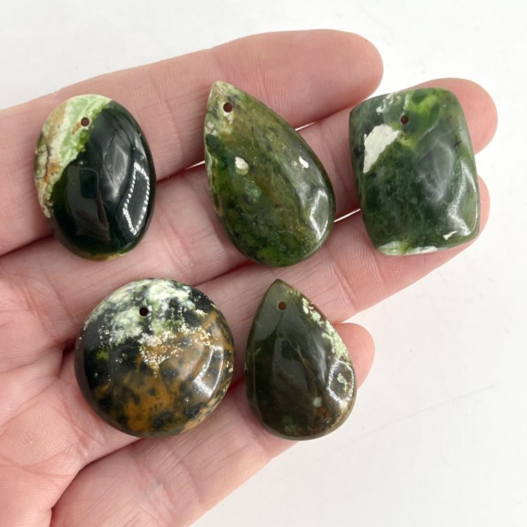 Chrome Chalcedony Mixed Shape Top Drilled Cabochons Approx 20 - 25mm with 0.8mm Drill Hole 5 Piece Pack - Image 4