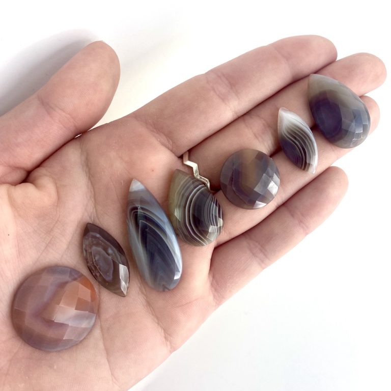 Botswana Agate Checker Cut Mixed Shape Cabochons Approx  20 - 25mm 3 Piece Pack - Image 2