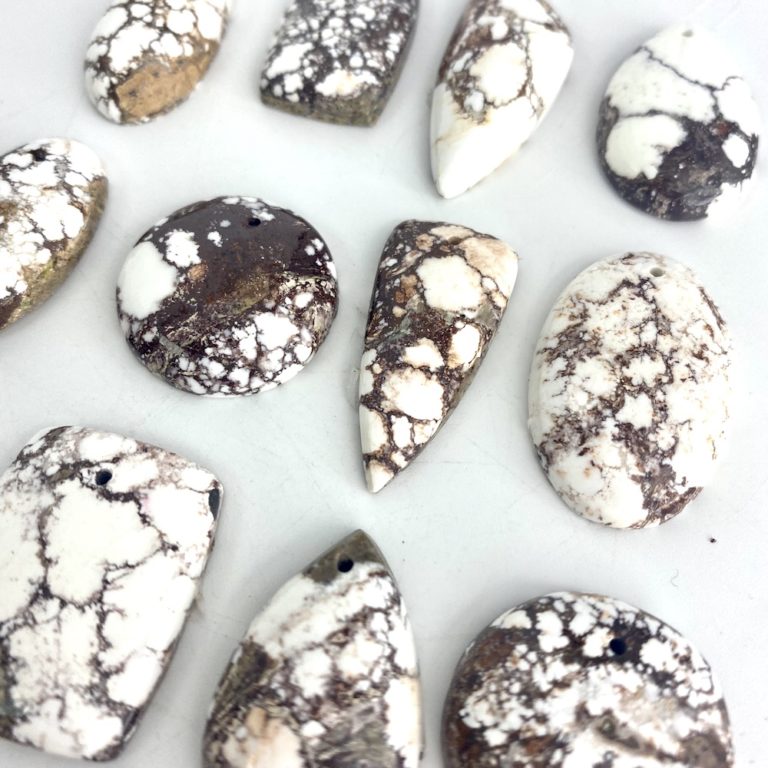Wild Horse Jasper Mixed Shape Top Drilled Cabochons Approx 25 - 30mm with 0.8mm Drill Hole 3 Piece Pack - Image 3