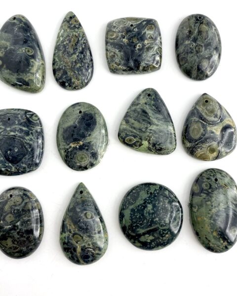 Kambaba Jasper Mixed Shape Top Drilled Cabochons Approx 20 - 25mm with 0.8mm Drill Hole 2 Piece Pack