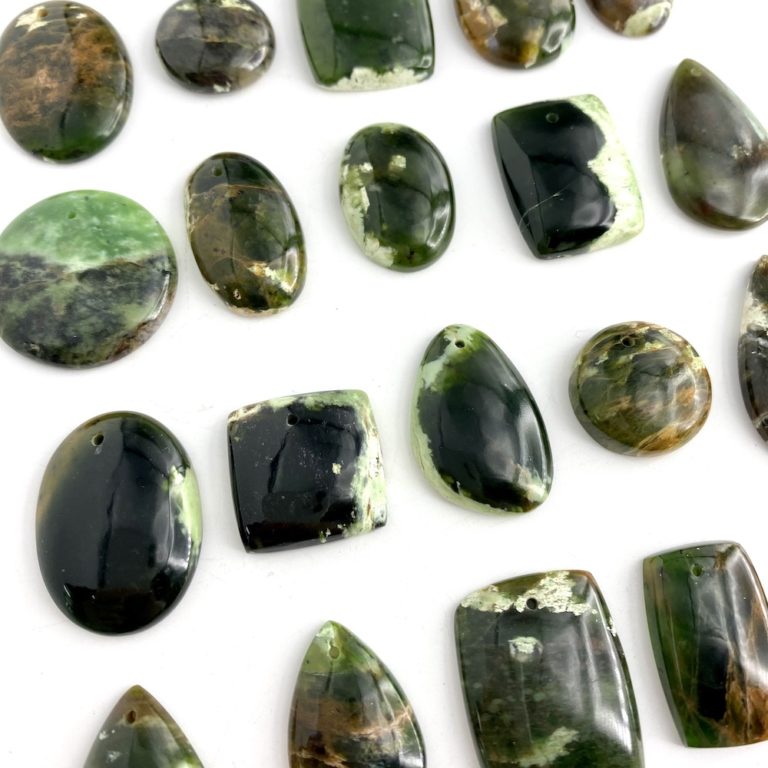 Chrome Chalcedony Mixed Shape Top Drilled Cabochons Approx 20 - 25mm with 0.8mm Drill Hole 5 Piece Pack - Image 5