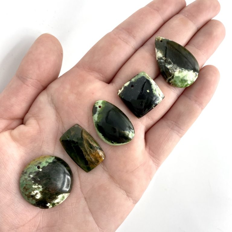 Chrome Chalcedony Mixed Shape Top Drilled Cabochons Approx 20 - 25mm with 0.8mm Drill Hole 5 Piece Pack - Image 6