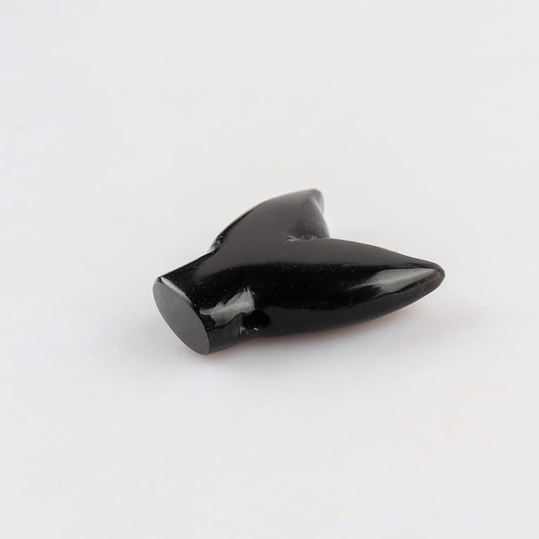 Black Obsidian Through Drilled Whale Tail Approx 17 x 20 x 6mm with 1mm Drill Hole - Image 2
