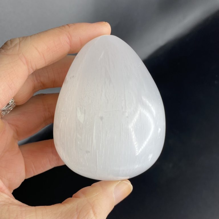 Selenite Egg Approx 6 - 7cm - Image 6