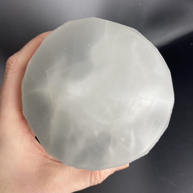 Selenite Rough Cylinder Lamp Approx 20 x 10cm - Image 4