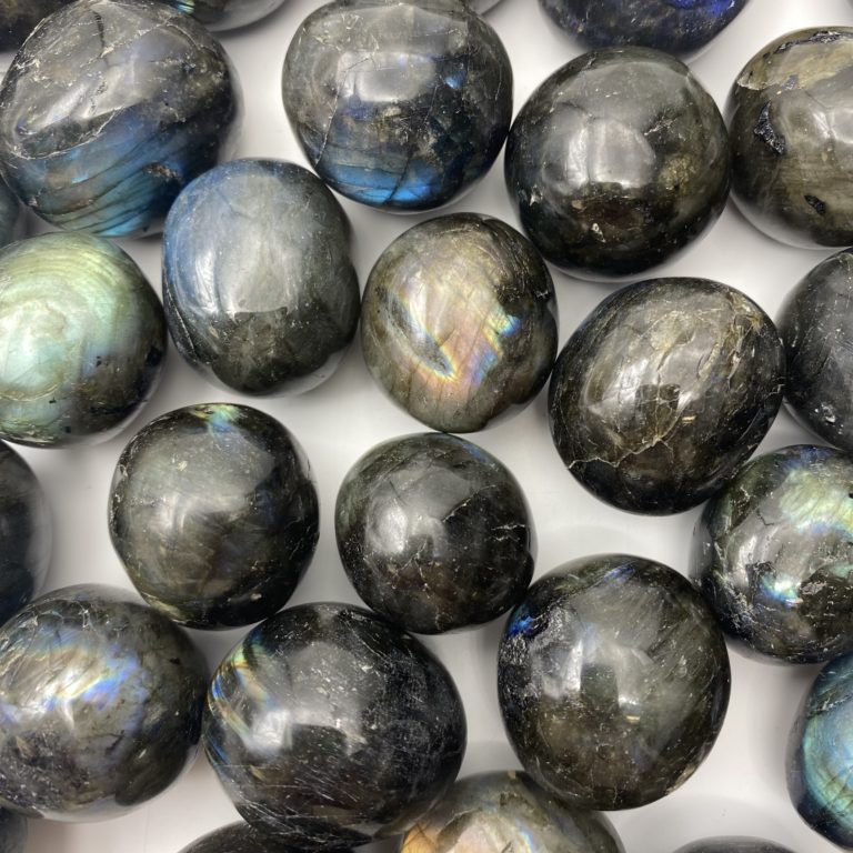 Labradorite Tumble Stone Approx 2 - 3.5cm - Image 2