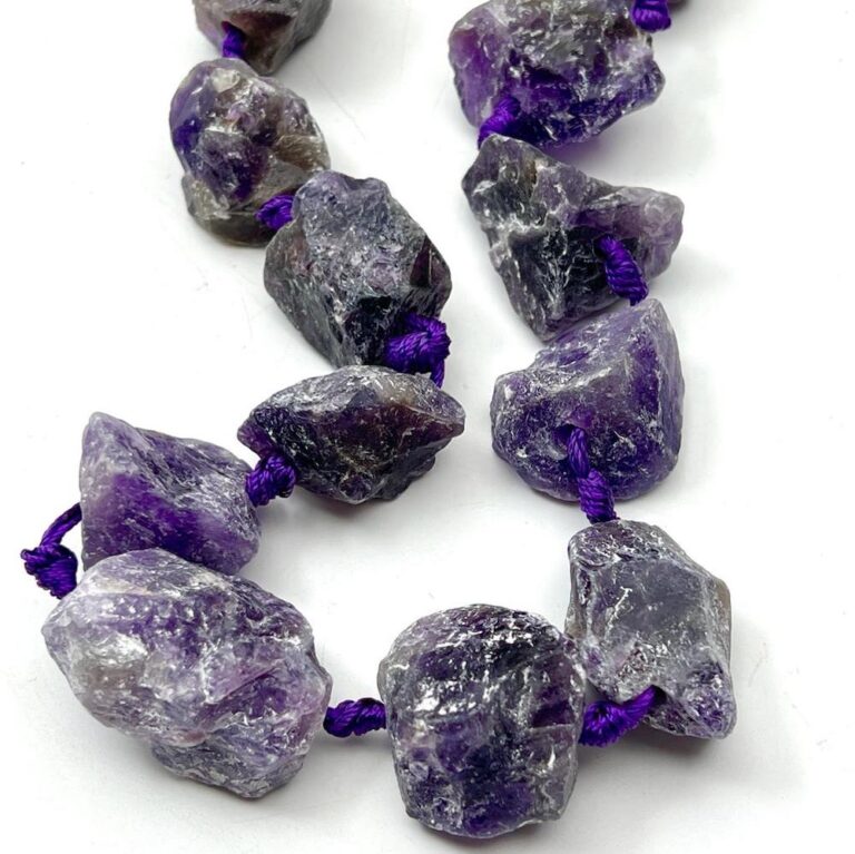 Amethyst Rough 15-35mm Beads Approx 3mm Drill Hole Approx 14 - 18 pcs per Strand