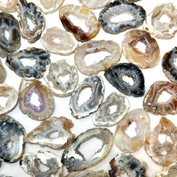 Agate Druzy Slice Approx 2 - 3.5cm Top Drilled with 2mm Drill Hole 2pcs - Image 3