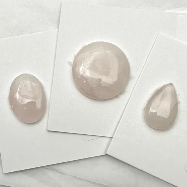 Rose Quartz Mixed Shape Cabochon Approx 20 - 40mm 1pc - Image 3