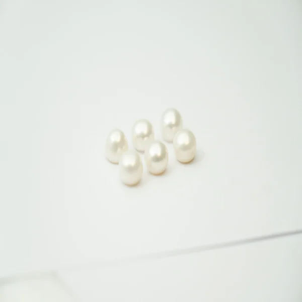 Freshwater Cultured Cream Button Pearl Approx 8 - 8.5mm Half Drilled 3 Pairs