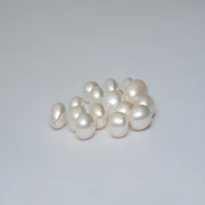 Freshwater Cultured Cream Mixed Size & Shape Approx 6-10mm Half Drilled Pearls 10g Pack (Approx 20 pcs)