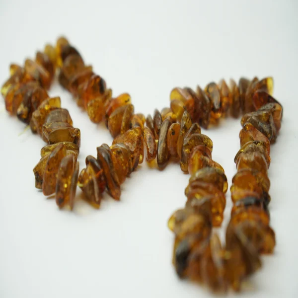 Baltic Amber Chip Strand Approx 10 x 2mm Approx 40cm Strand - Image 3