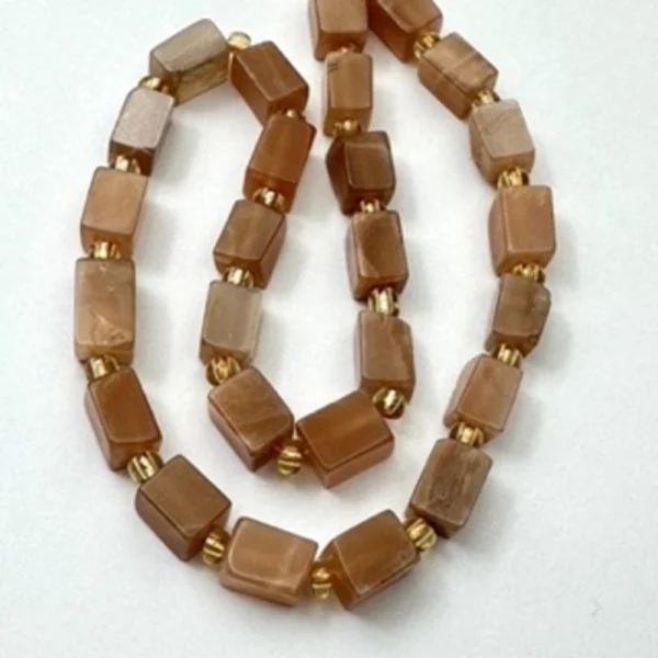 Peach Moonstone Rectangle Approx 8 x 12mm Beads with Spacers Approx 38cm Strand - Image 4