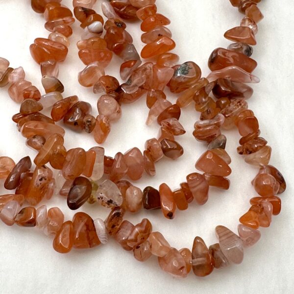 South Red Agate Chips Approx 5 x 8mm Approx 78cm Strand