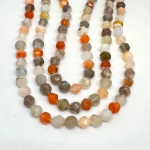 Red Botswana Agate Triangle Cut Approx 5-6 mm Approx 40cm Strand