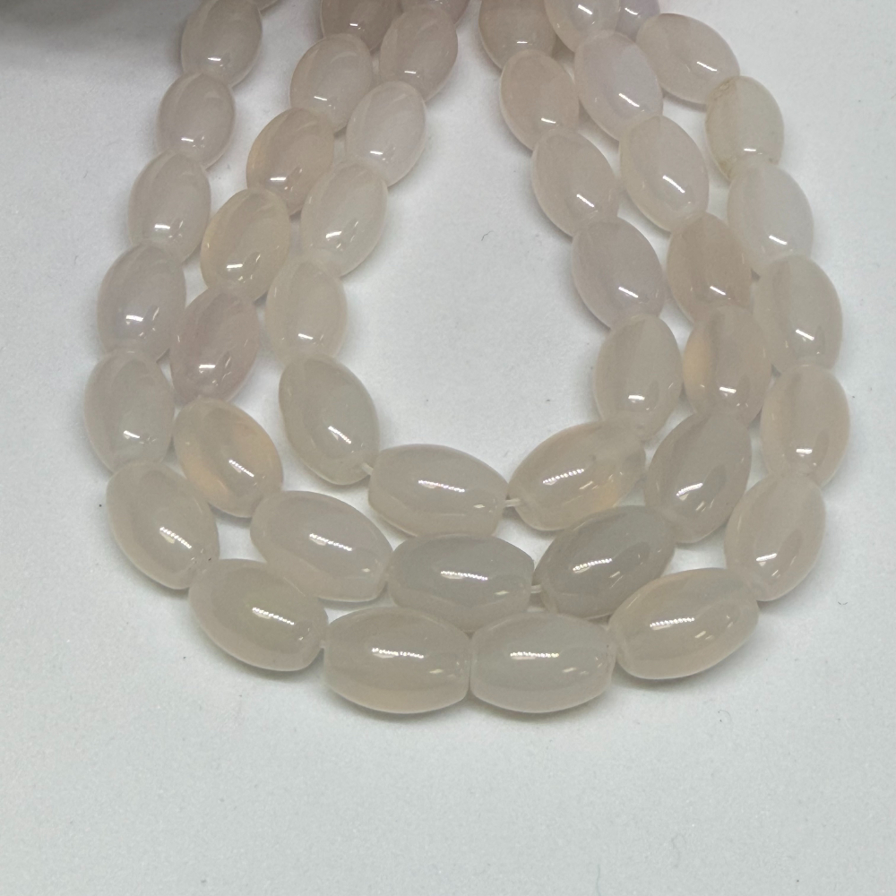 8 x 12mm Agate White (dyed) Beads - Smooth Rice Shape Gemstone Strand (38cm) - Image 2