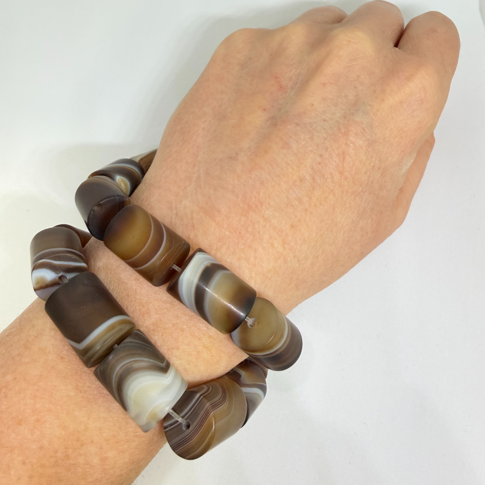 14 x 18mm Agate Striped (dyed) Beads - Cylinder Gemstone Strand (38cm) - Image 3